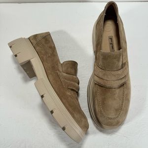 Paul Green Super Soft Beige Suede Lug Sole Platform Loafers Women Size 10